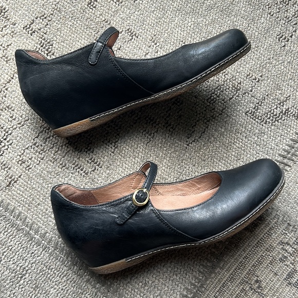 dansko loralie shoes